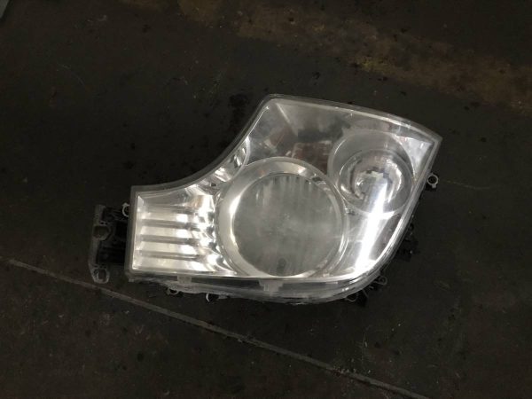 Mercedes-Benz Actros headlamp