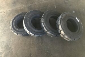 Industrinė padanga Corsair 4.00-8/3.0