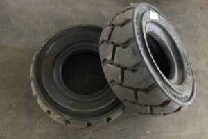 Industrinė padanga Marangoni 18x7-8