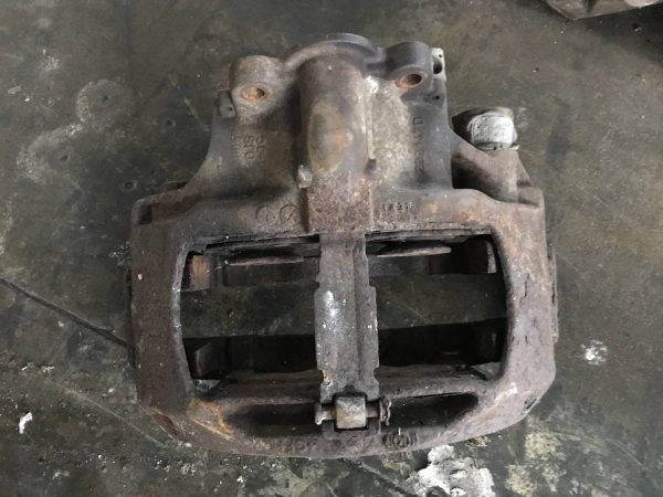 Brake caliper SAF