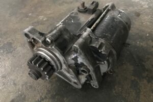 John Deer starteris Yanmar varikliams: 2T80, 3T80, 3T80J