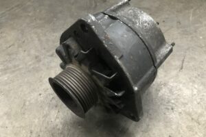 Mercedes-Benz generatorius Bosch 28V 10/80A