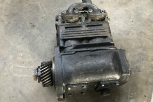 Iveco oro kompresorius ACX83D