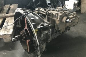 Renault pavarų dėžė 6S 800TO