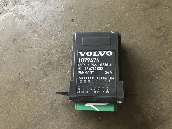 Volvo hazard lights relay