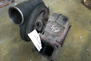 Scania variklio DC11 turbina Holset HX55