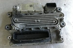 Mercedes-Benz variklio OM471LA.6-5-00 valdymo blokas
