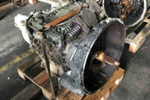 Volvo pavarų dėžė VT2412B