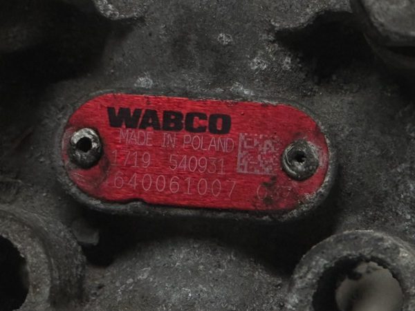 Air spring valve - Image 2