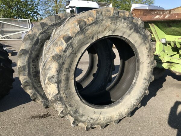 Tires Michelin 620/70R42