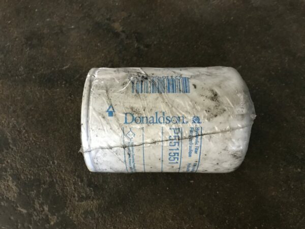 Hydraulic filter Donaldson P551551