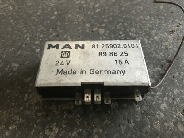 MAN glow plug relay