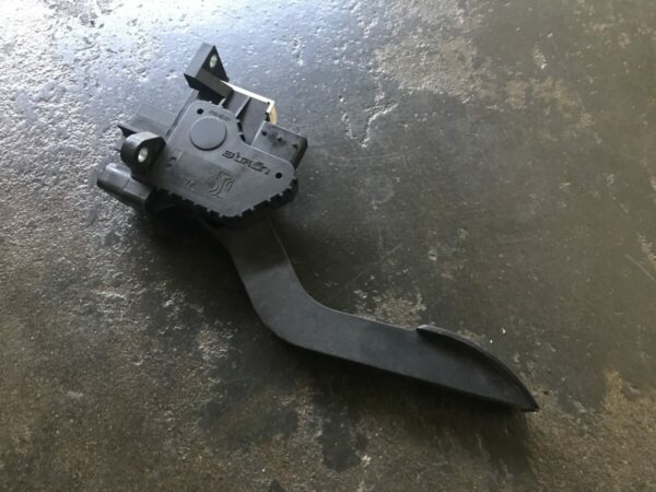 Iveco accelerator pedal