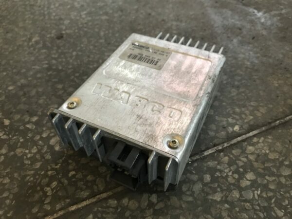 Mercedes-Benz AHE control unit