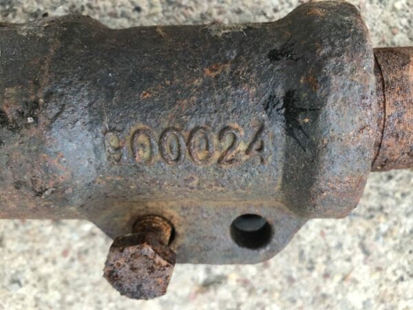 Trailer torque rod adjuster - Image 2