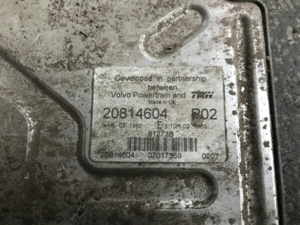 Volvo engine D13A520 control unit - Image 2