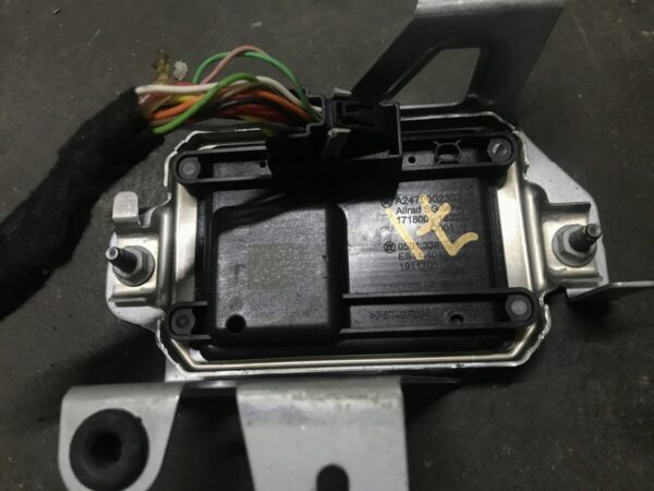 Mercedes-Benz transfer control unit