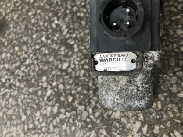 DAF ABS solenoid modulator - Image 2
