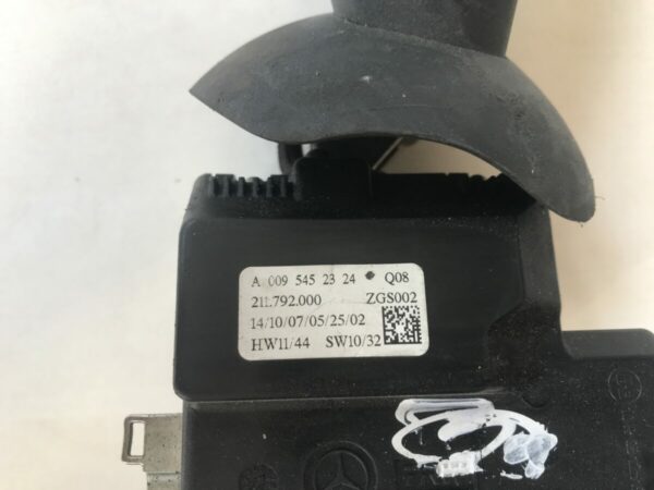 Mercedes-Benz gear shift switch - Image 2