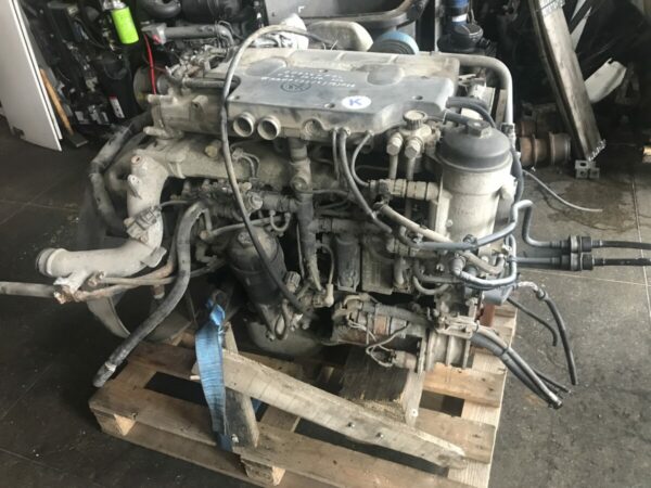 MAN engine D0836 LF04