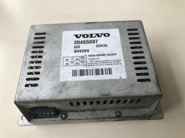 Volvo power converter