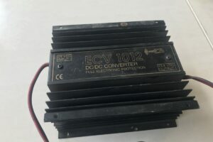 Mercedes-Benz voltage converter 24V>12V