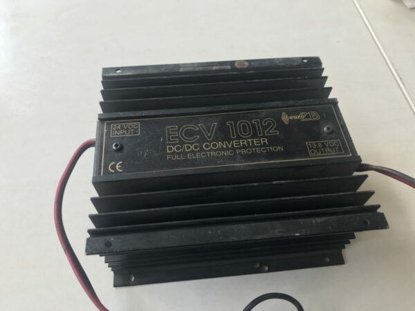Mercedes-Benz voltage converter 24V>12V