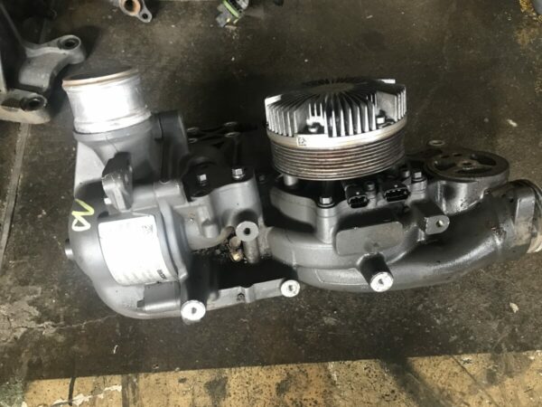 DAF Euro-6 coolant pump