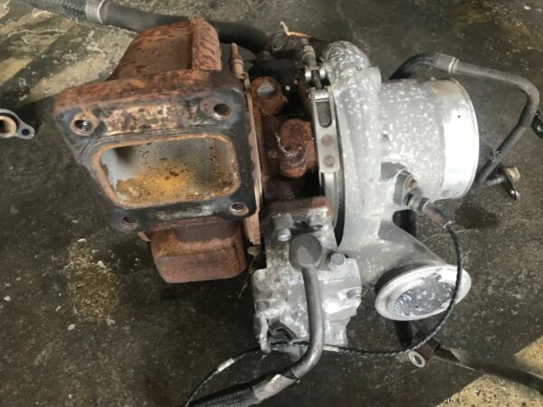 DAF Euro-6 turbocharger - Image 2