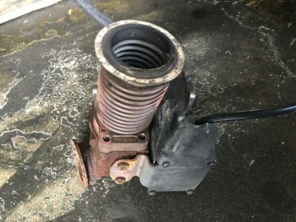 DAF Euro-6 EGR valve - Image 2