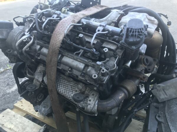 Mercedes-Benz S350 engine OM642.861 for parts
