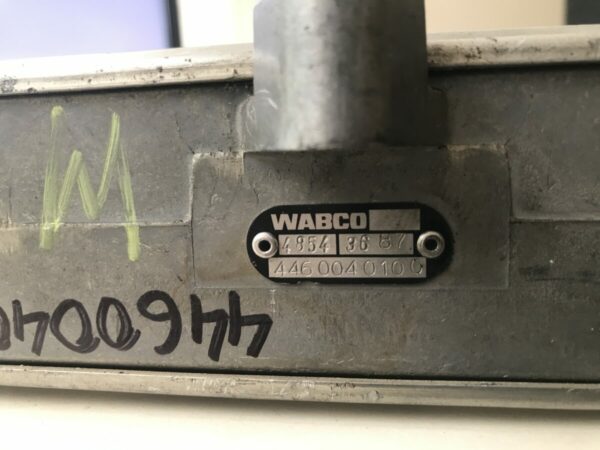 Mercedes-Benz ABS control unit - Image 2