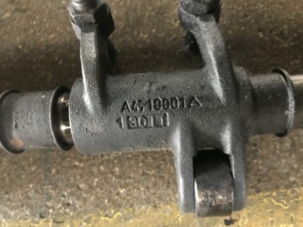 Mercedes-Benz engine OM471 rocker arms - Image 2