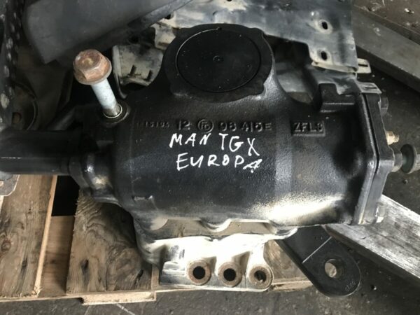 MAN steering gear ZFLS