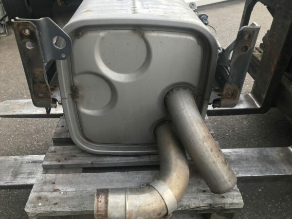 Mercedes-Benz Atego mufler - Image 2