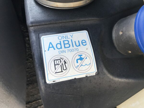 Iveco AdBlue tank - Image 2