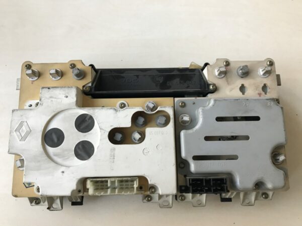 Renault instrument cluster - Image 2