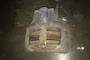 Mercedes-Benz brake caliper K024738