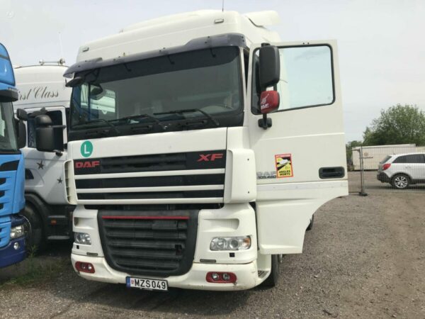 DAF XF 105.460