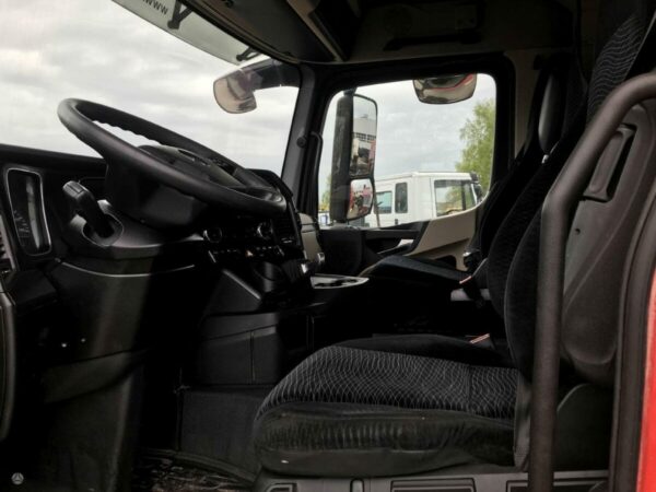 Mercedes-Benz Actros Euro-6 - Image 8
