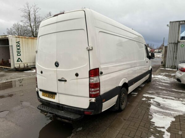 Mercedes-Benz Sprinter - Image 4
