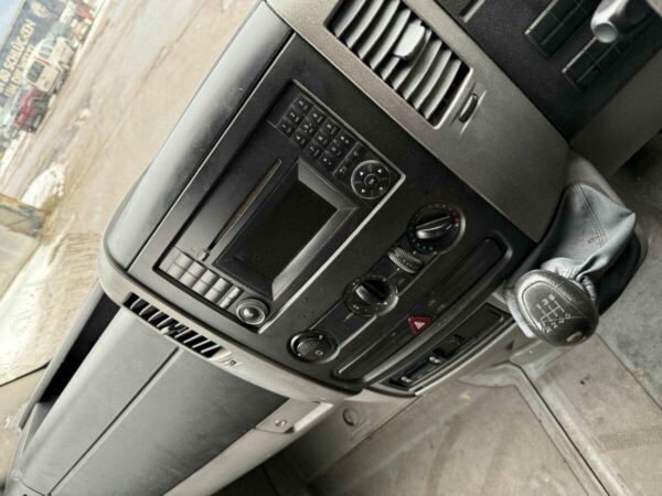 Mercedes-Benz Sprinter - Image 6