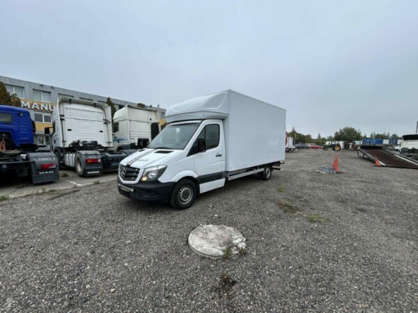Mercedes-Benz Sprinter - Image 3