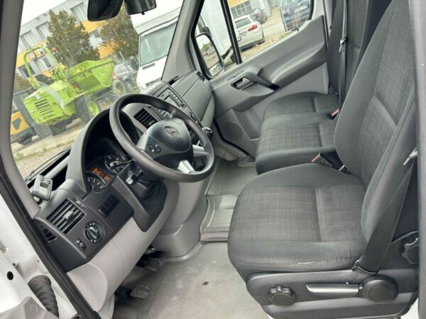 Mercedes-Benz Sprinter Euro-6 - Image 15