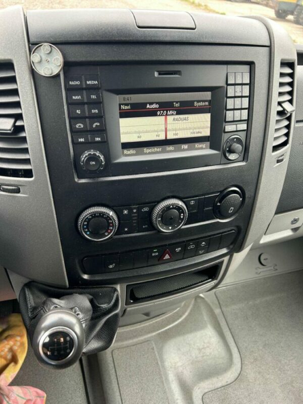 Mercedes-Benz Sprinter Euro-6 - Image 19