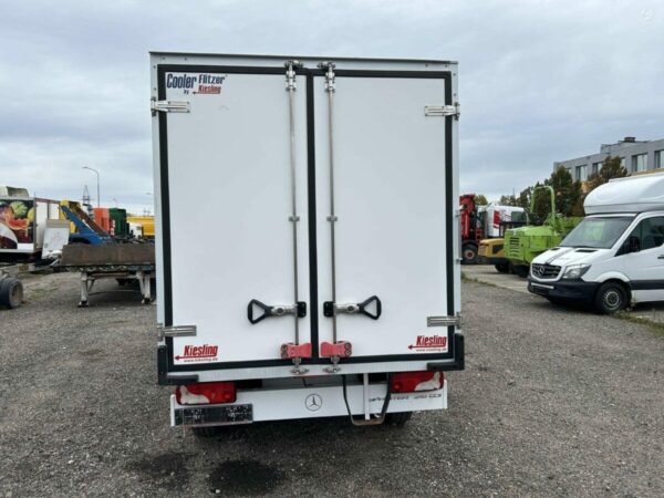 Mercedes-Benz Sprinter Euro-6 - Image 4