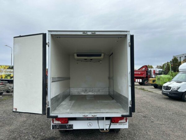 Mercedes-Benz Sprinter Euro-6 - Image 5